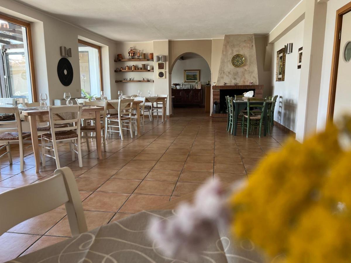 הוילה Thurii Masseria Brica Rossa מראה חיצוני תמונה